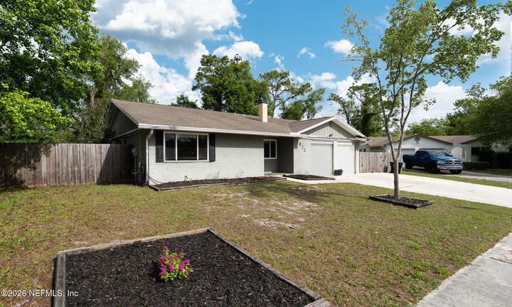 Property Photo: 972 Dostie Circle FL 32065