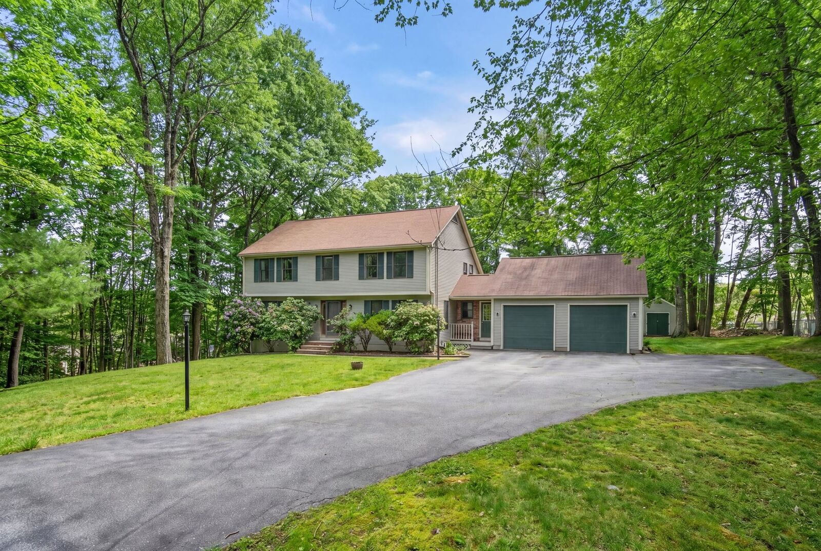 Property Photo:  16 Berkeley Street  NH 03076 