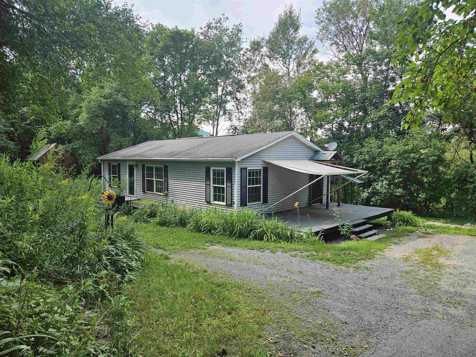 Property Photo:  410 South Street  NH 03561 
