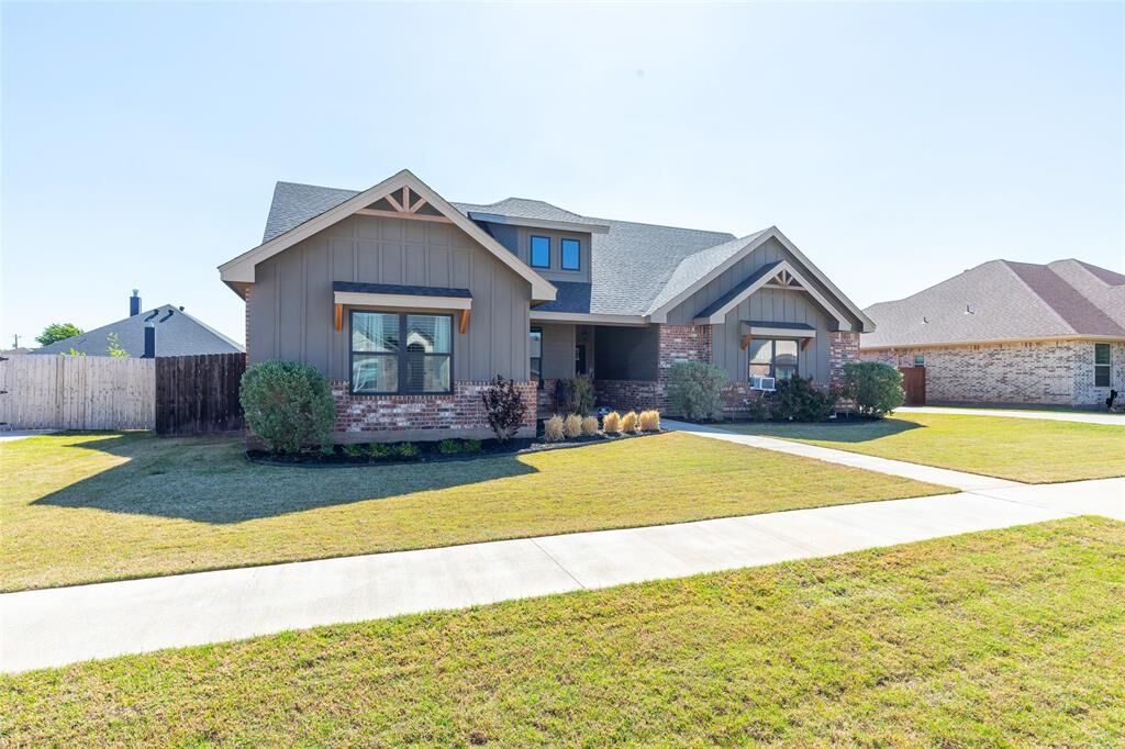Property Photo:  6817 Red Yucca Road  TX 79606 