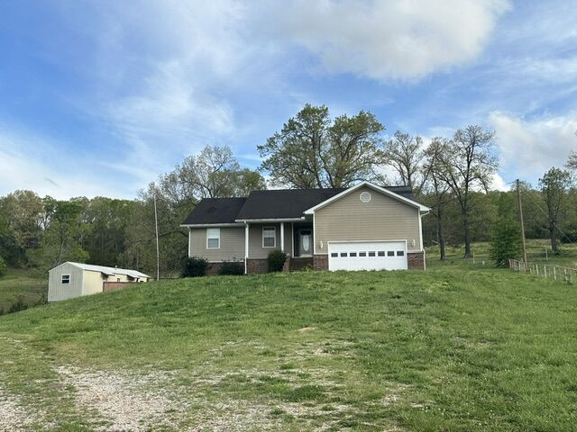 Property Photo:  1465 County Road 933  AR 72611 