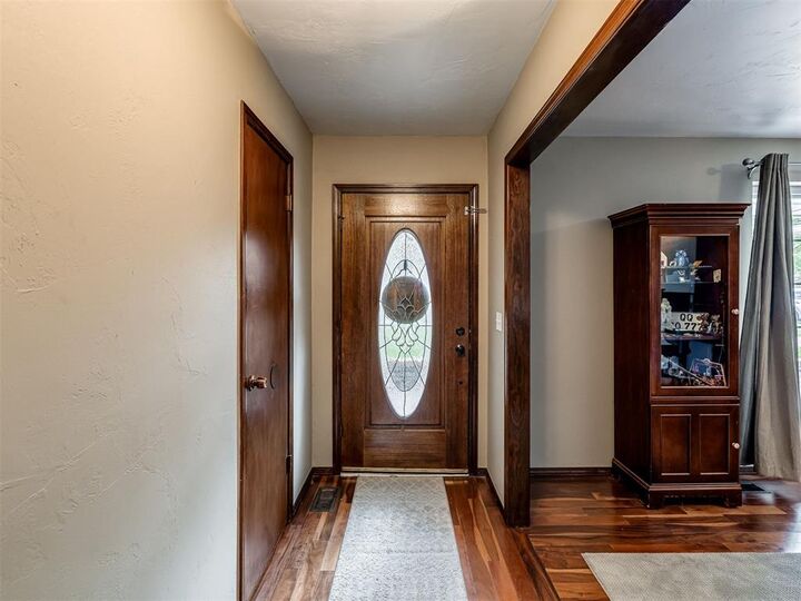 Property Photo: 9921 Casa Linda OK 73139