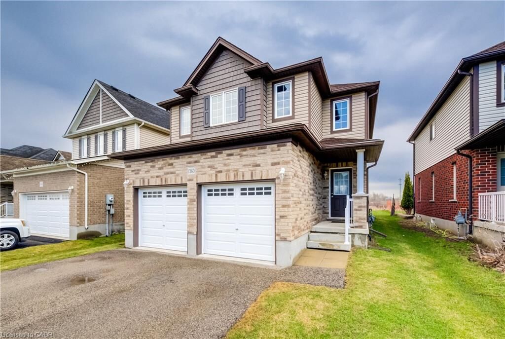 Property Photo: 1360 Caen Avenue ON N4T 0J3