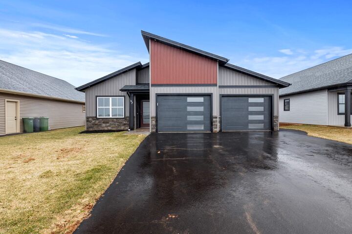 67 Alice Avenue — photo 1