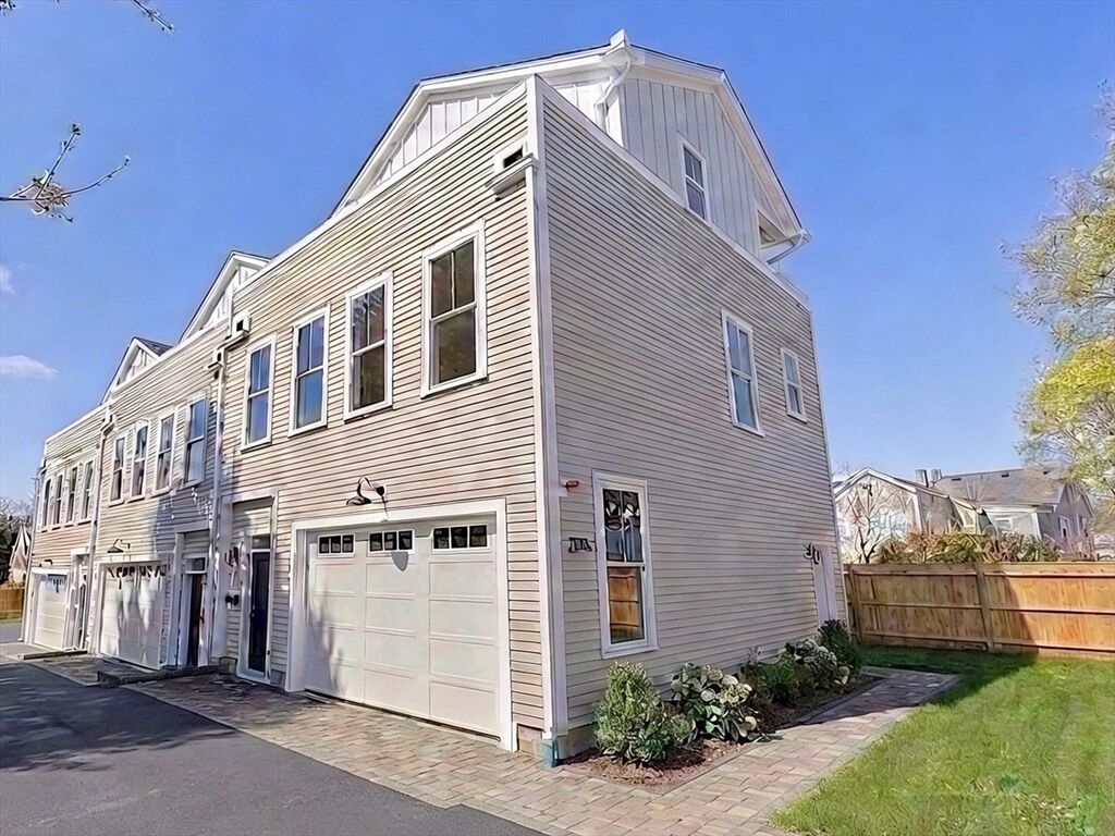 Property Photo:  257R Market Street A  MA 02134 