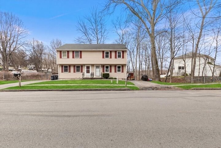 Property Photo:  38 Twin Brooks Cir 38  MA 01835 