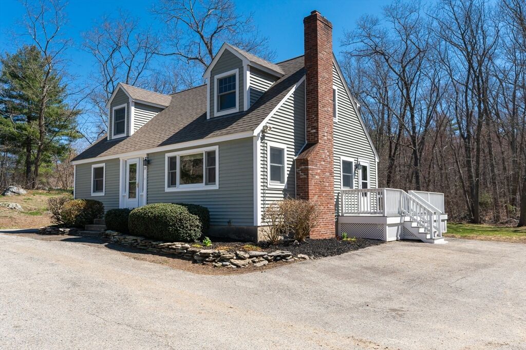 Property Photo:  31 South St  MA 01921 