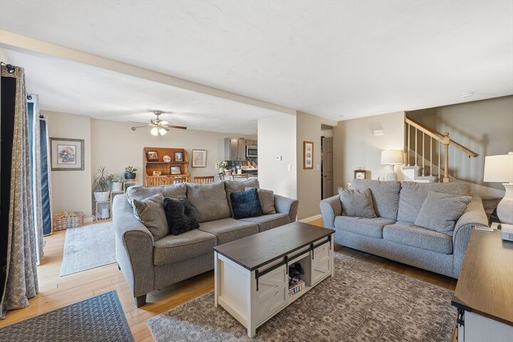 Property Photo:  360 Littleton Rd E10  MA 01824 