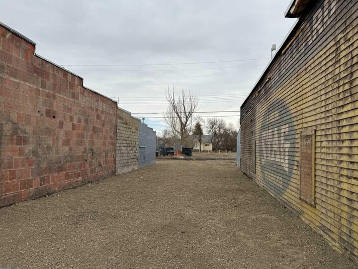 213 Centre Street — photo 1