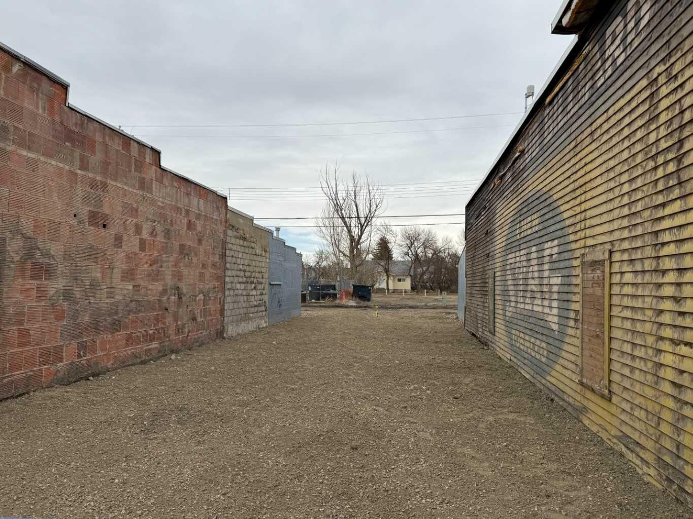 Property Photo: 213 Centre Street AB T0L 2B0