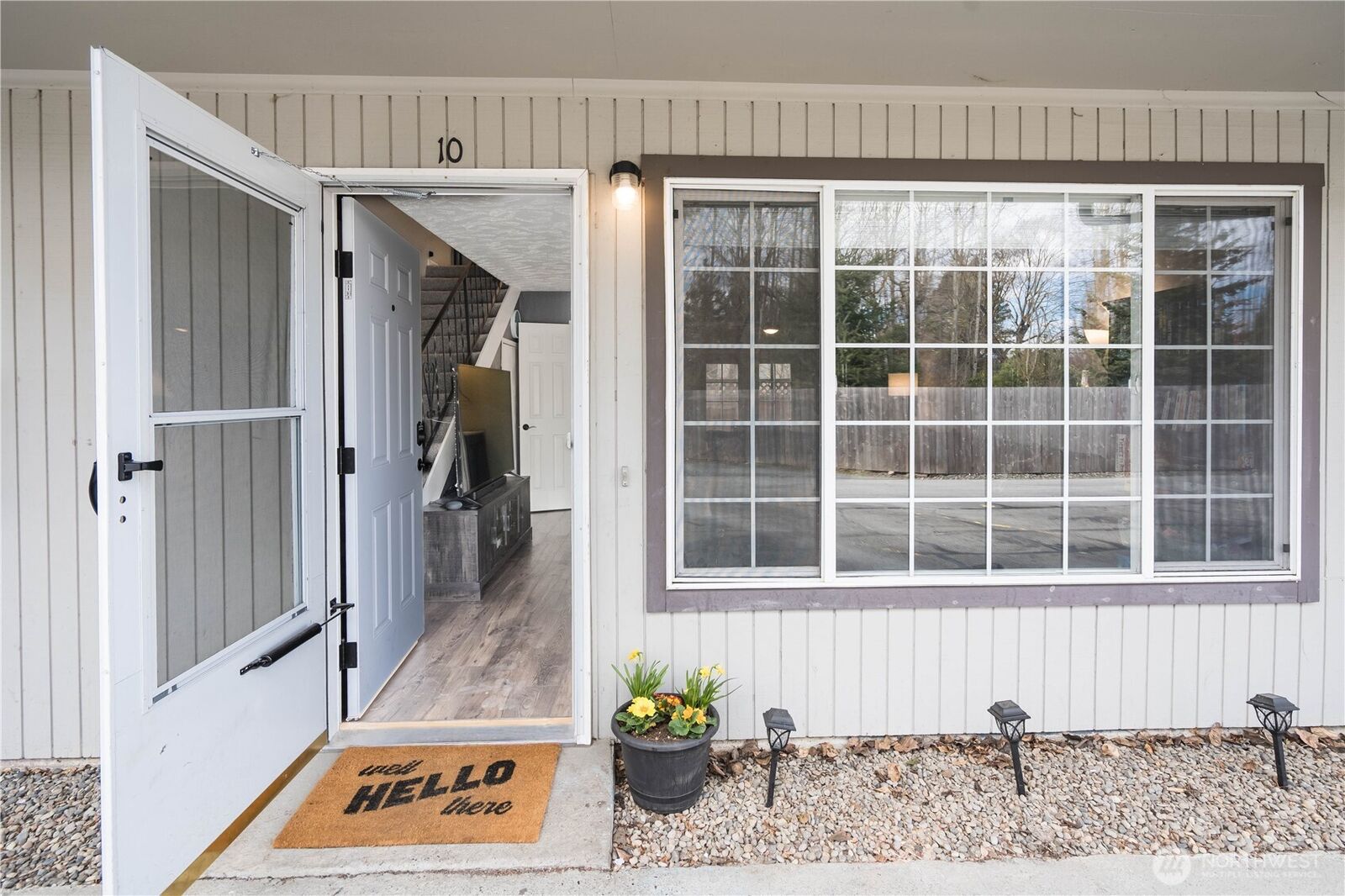 Property Photo:  3311  Redwood Avenue 10  WA 98225 