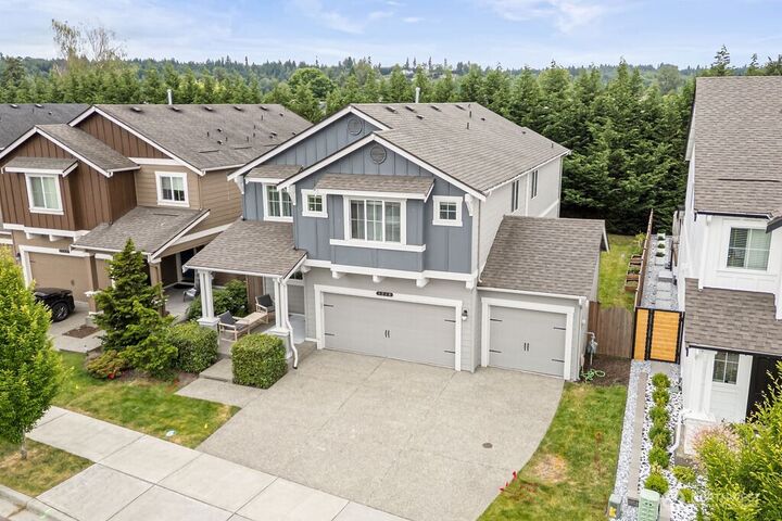 Property Photo:  1210  29th Street NW  WA 98371 