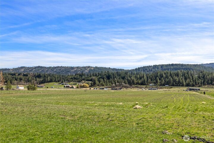 Property Photo: 0 Xxx Lower Peoh Point Road WA 98922