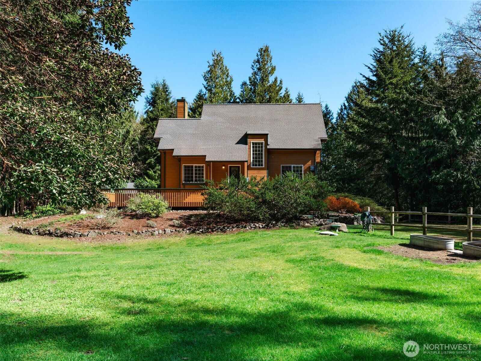 Property Photo: 931 Jolie Way WA 98368
