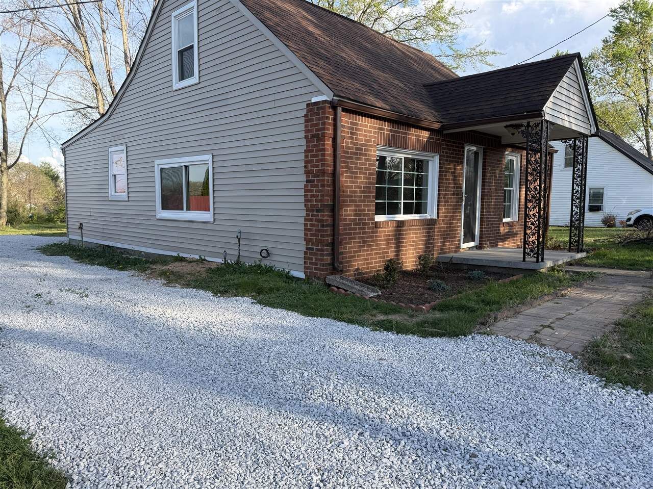 Property Photo:  512 Bell Street  KY 42134 