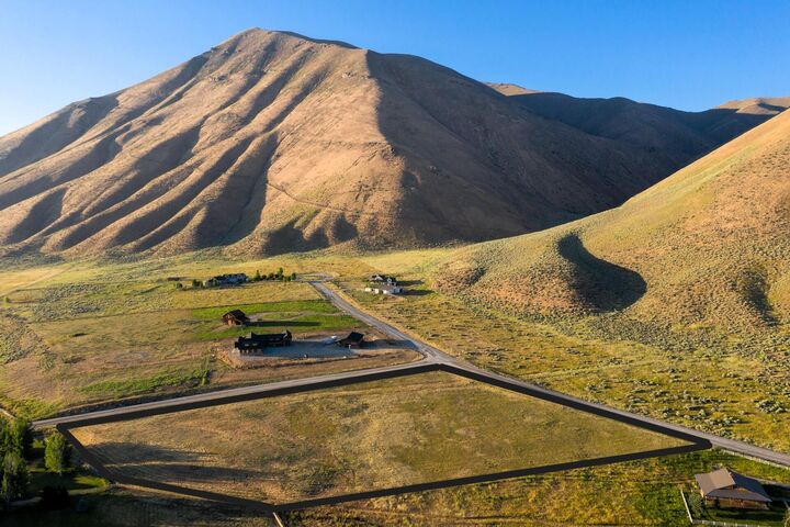 Property Photo:  90 Sterling Dr  ID 83313 