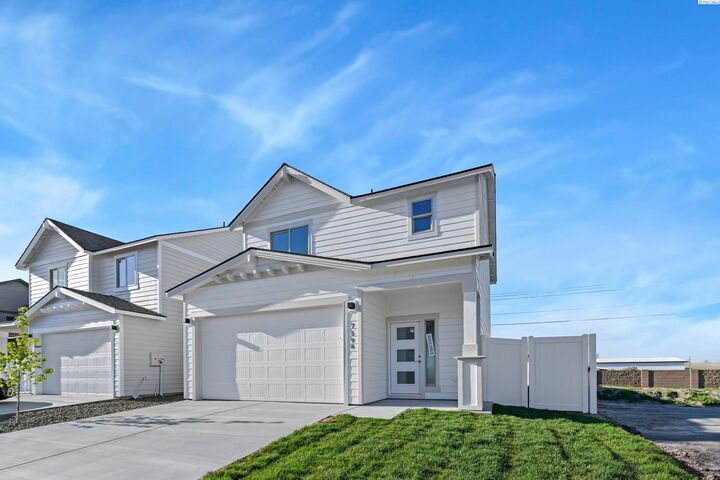 Property Photo:  7596 Grapevine Ct  WA 99353 