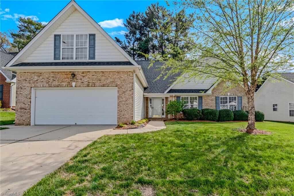 Property Photo:  567 Caladium Court  NC 27284 