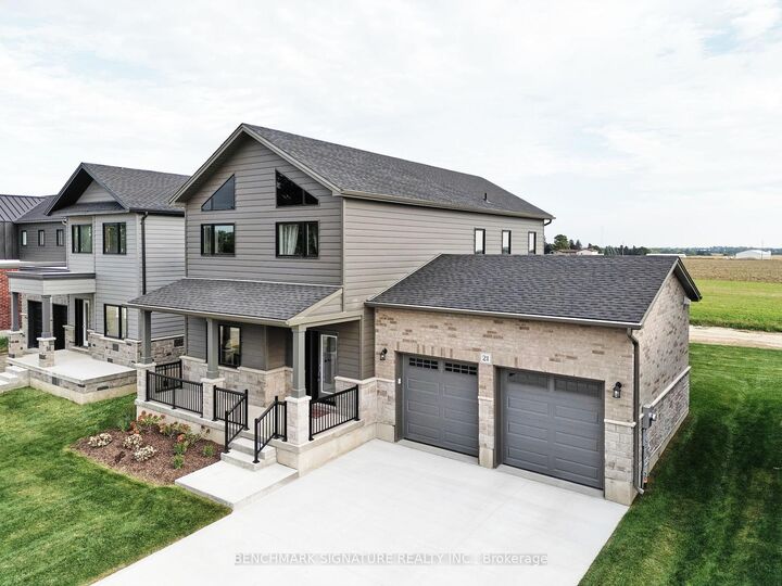 6 Totten Street — photo 1