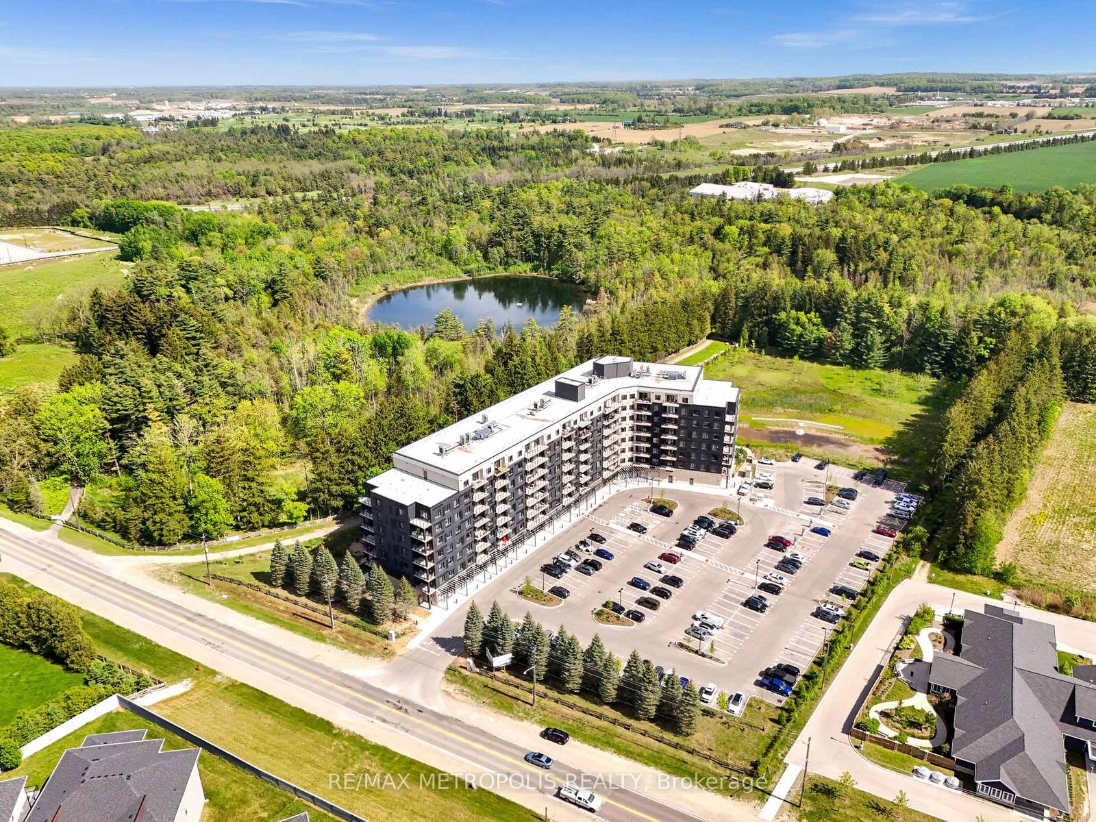 Property Photo: 525 New Dundee Road 322 ON N2P 0K8