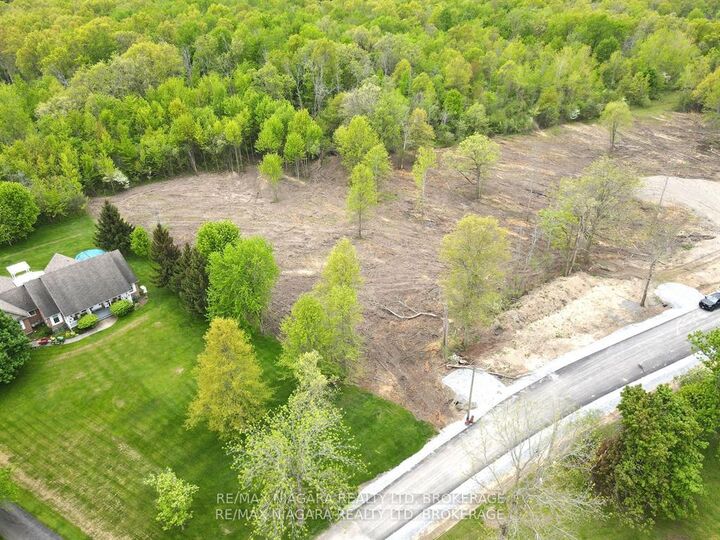 Property Photo:  2121 Houck Crescent  ON L2A 5M4 