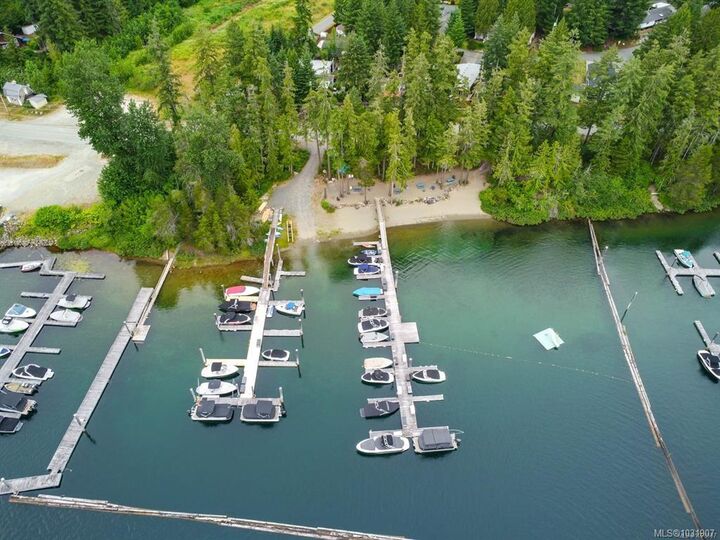 Property Photo: 10325 Lakeshore Rd #80 BC V9Y 8G9