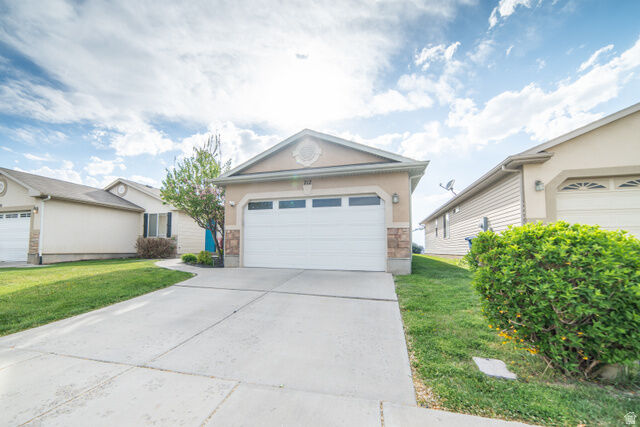 Property Photo:  717 N Bradford Dr  UT 84054 