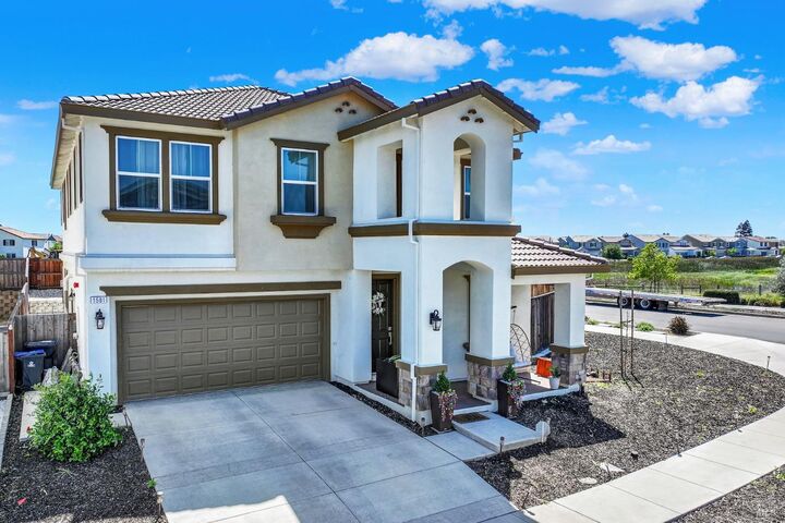 Property Photo:  1501 Nightfall Lane  CA 94533 