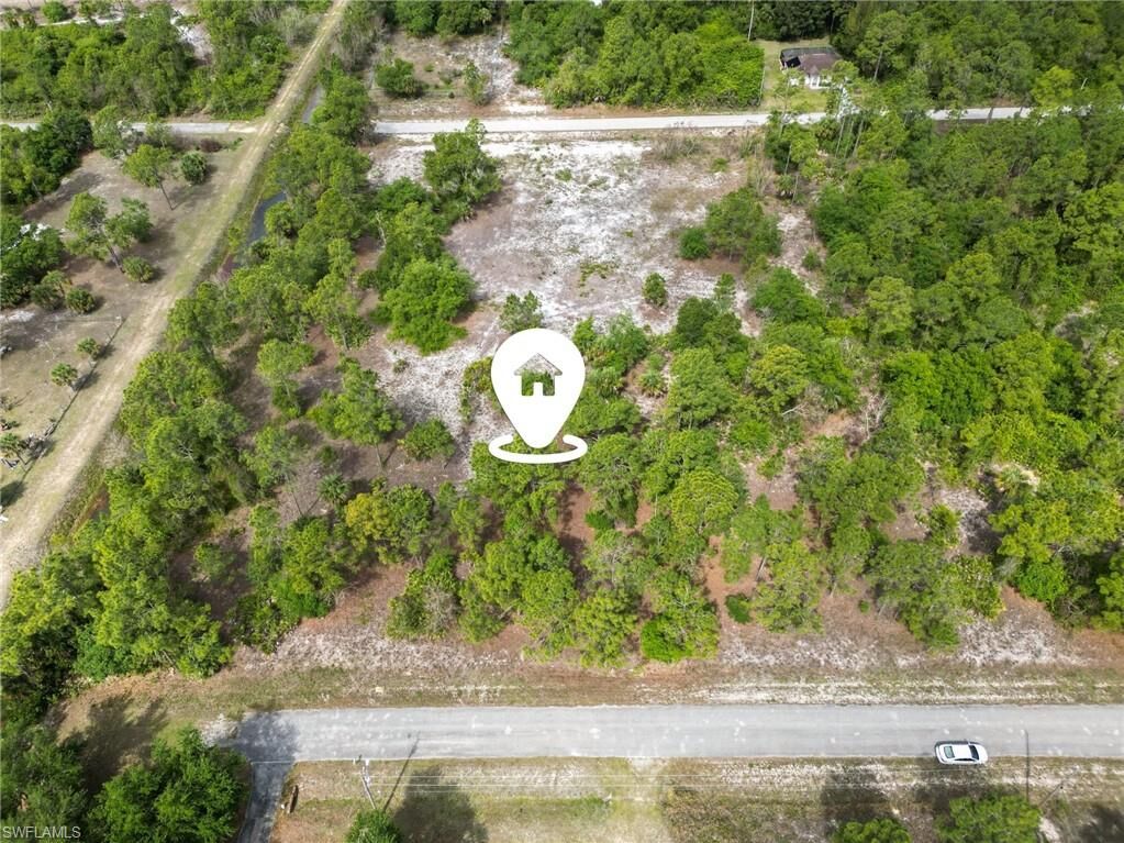 Property Photo:  403 Wellington Ave  FL 33972 