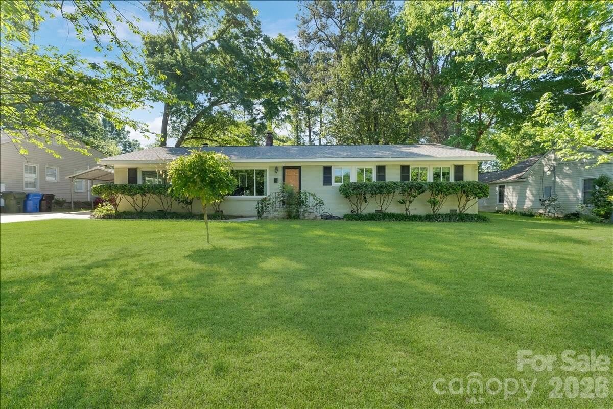 Property Photo:  952 Beverly Drive  SC 29730 