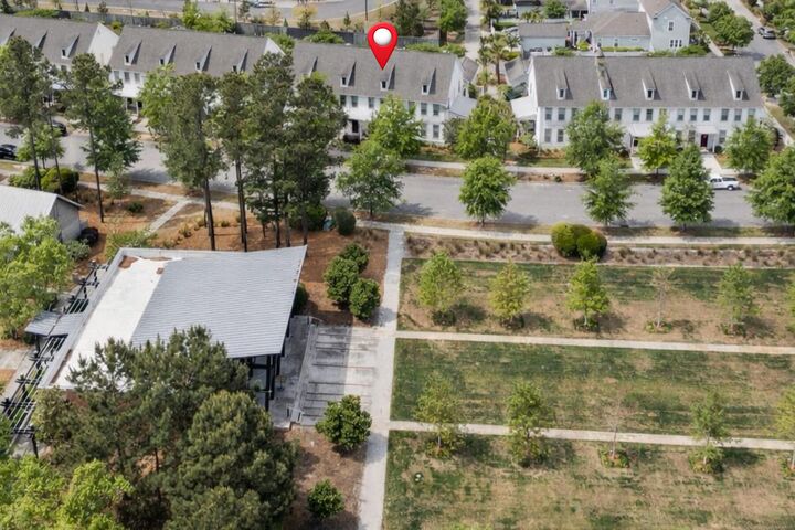 Property Photo:  242 Oak Park Street  SC 29483 