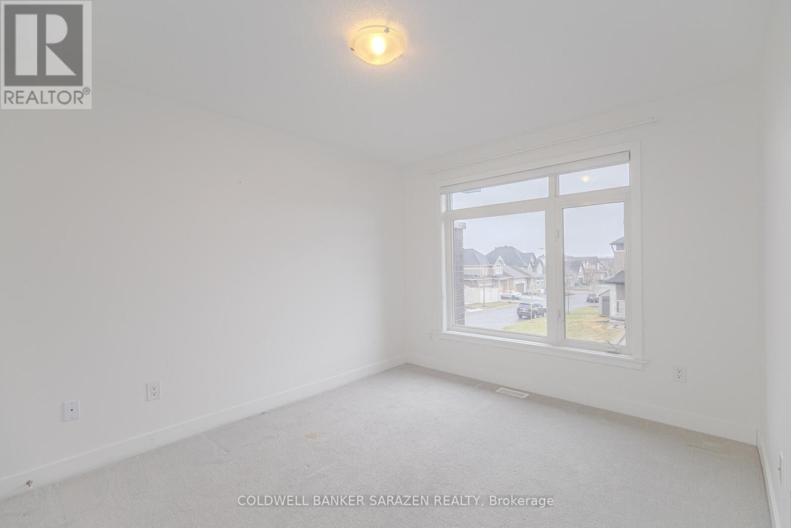 Property Photo:  713 Teasel Way  ON K1T 0M1 