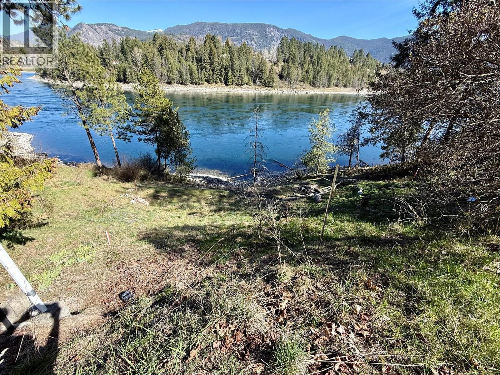 Photo de la propriété:  604 11th Street  BC V1N 2J9 