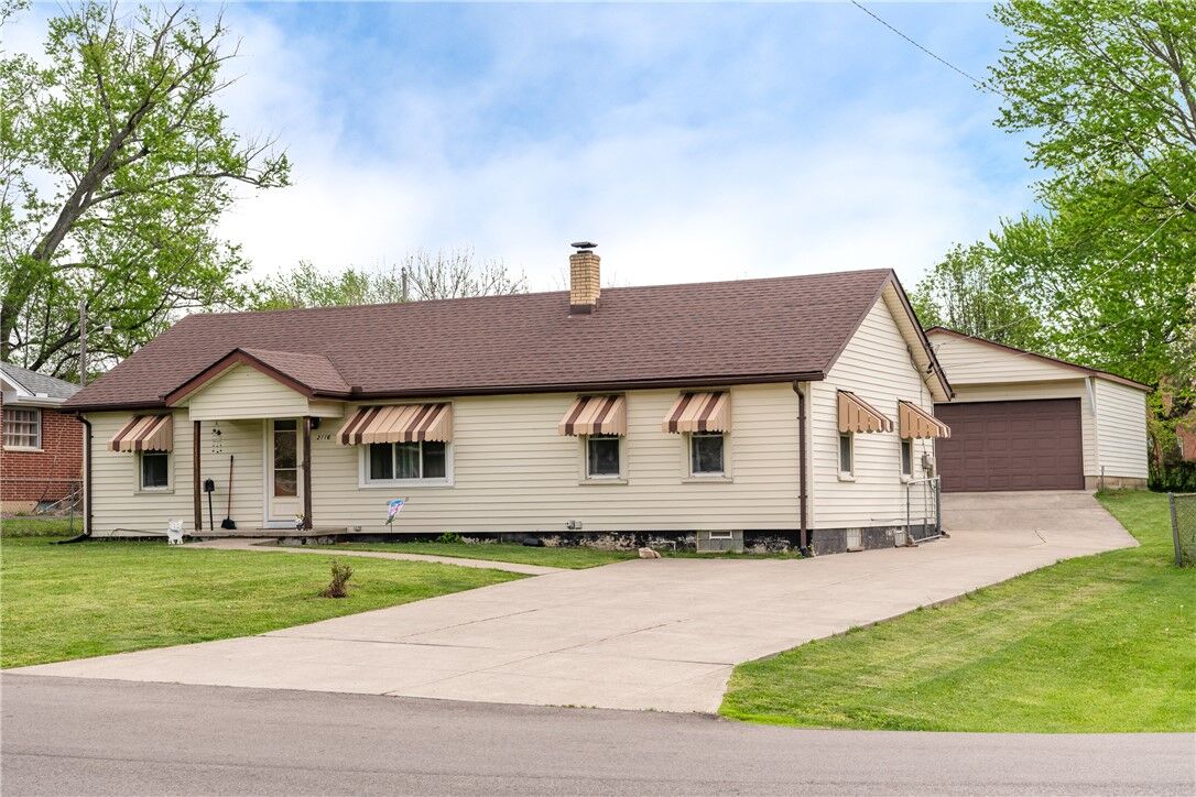 Property Photo: 2116 Henry Street OH 45324