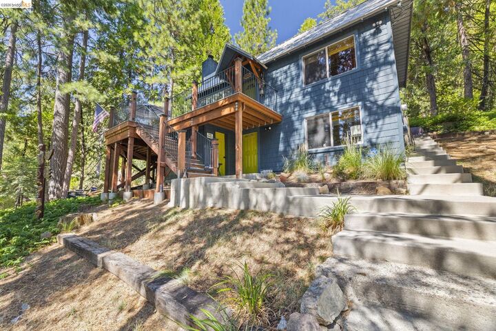 Property Photo: 20796 Lama Teumete Rd CA 95346