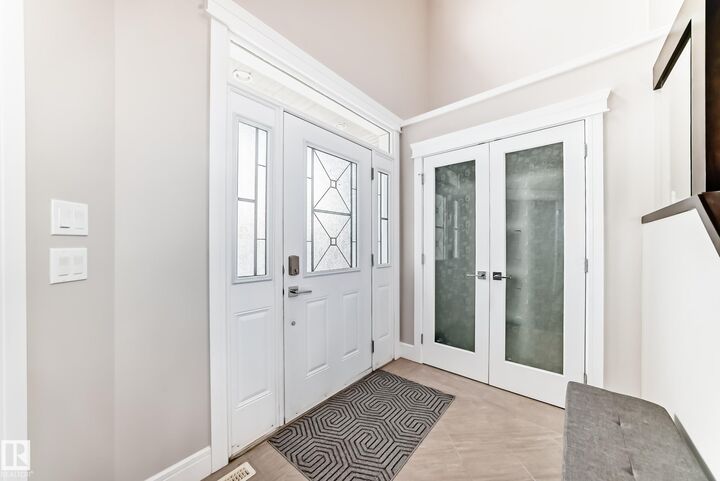 Property Photo:  4134 Charles Link SW  AB T6W 0Z5 