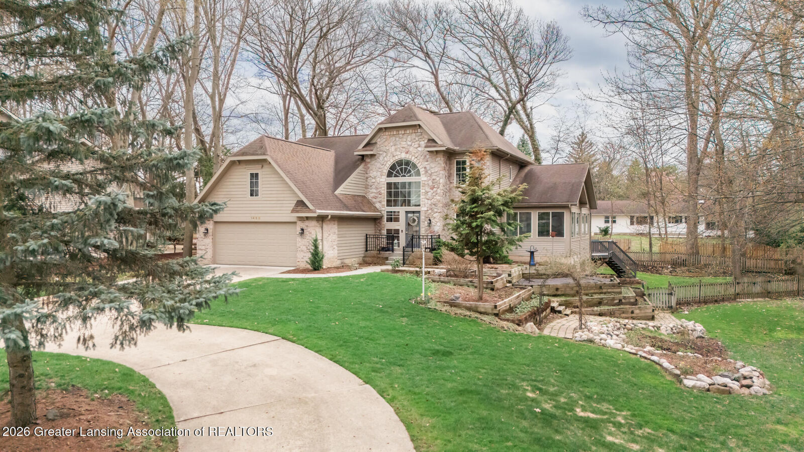 Property Photo:  1455 Ivywood Drive  MI 48864 