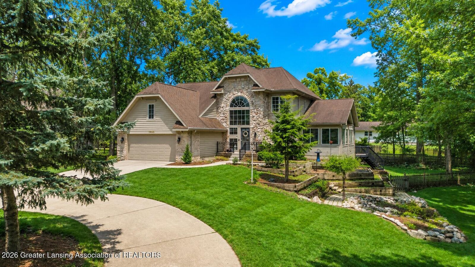Property Photo: 1455 Ivywood Drive MI 48864