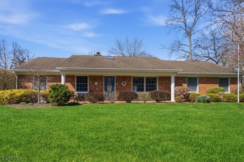 Property Photo:  11 Dells Dr  NJ 07834 