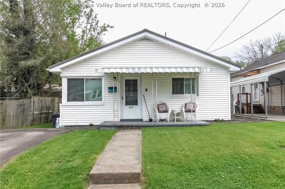 Property Photo:  850 Valley Pike Drive  WV 25177 