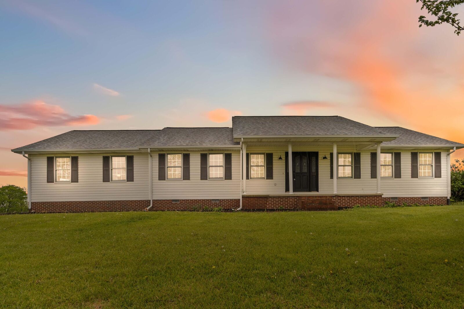Property Photo:  41 Tuggle Road  KY 40422 