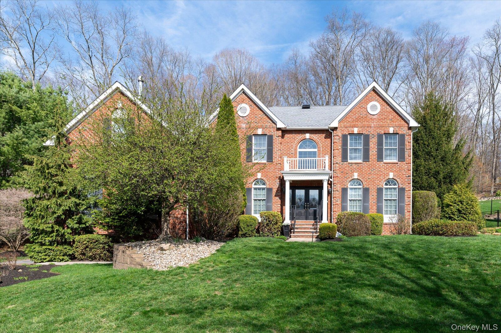 Property Photo:  15 Hallocks Run  NY 10589 