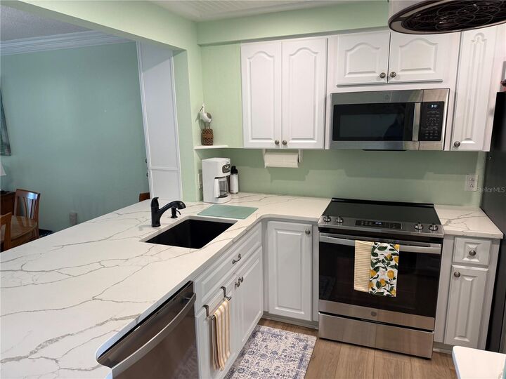 Property Photo:  18304 Gulf Boulevard 105  FL 33708 