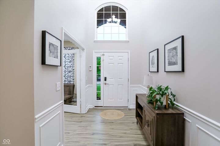 Property Photo:  7827 Hedgehop Drive  IN 46077 