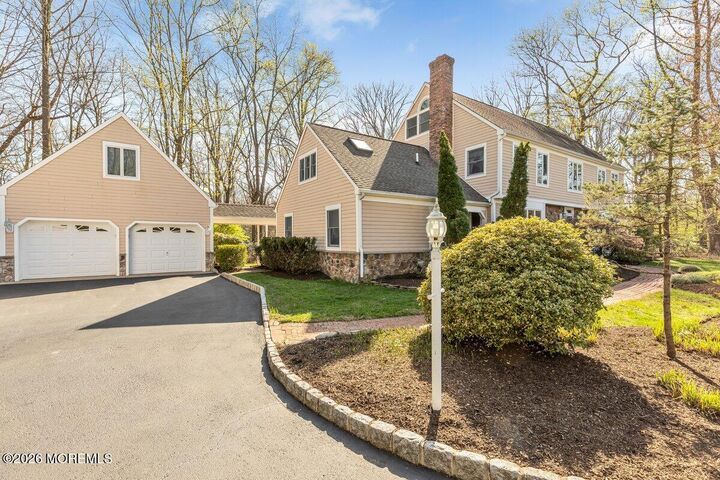 Property Photo:  54 Bluefield Road  NJ 07738 