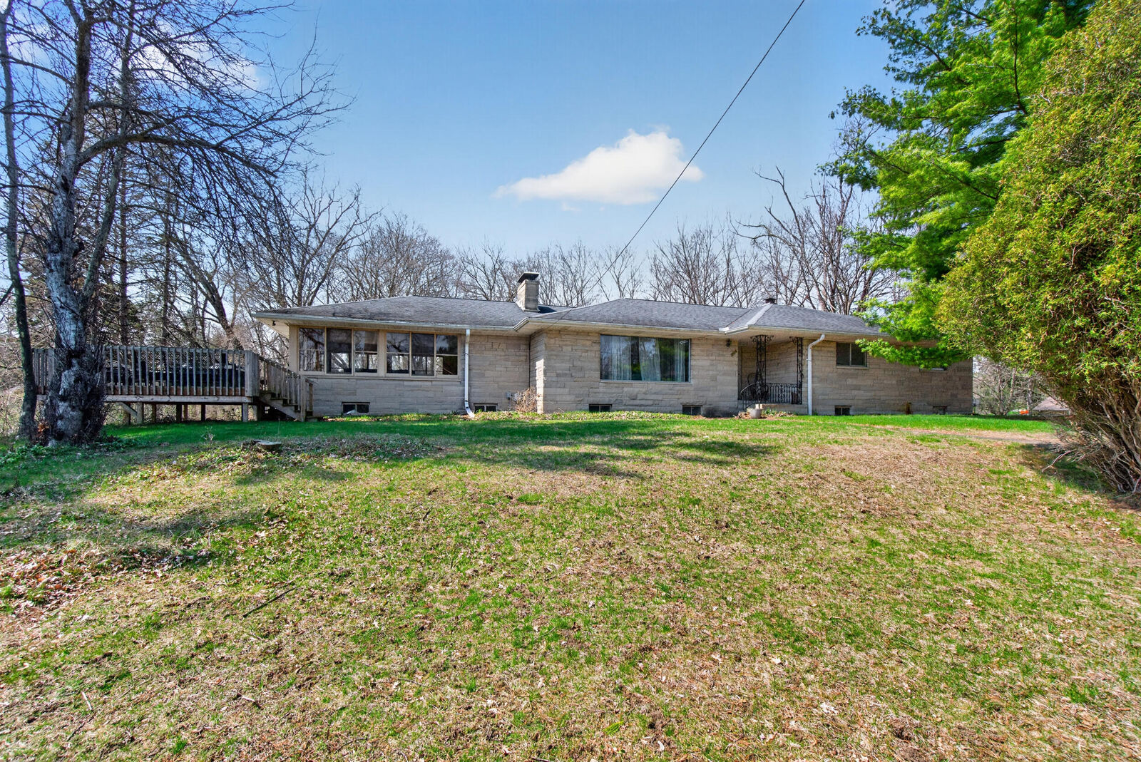 Property Photo:  3928 Stonewall Road  MI 49203 