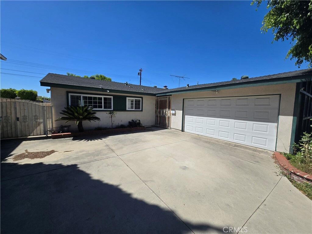 Property Photo:  1430 W Hillandale  CA 90631 