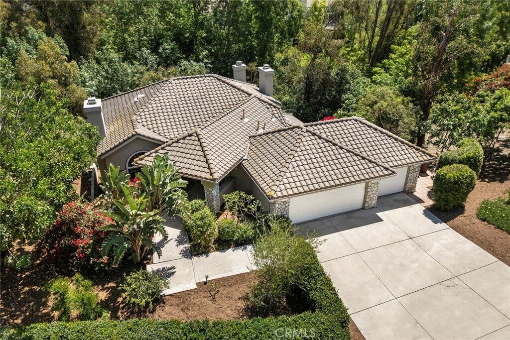Property Photo:  334 S Whitestone  CA 92807 