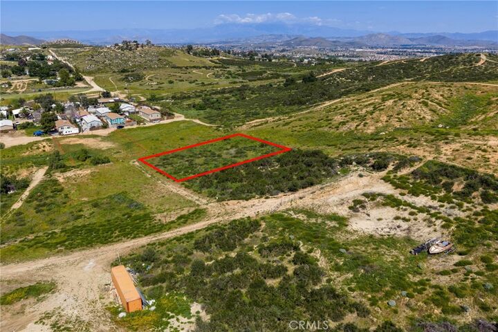 Property Photo: 1 Walker Street CA 92584