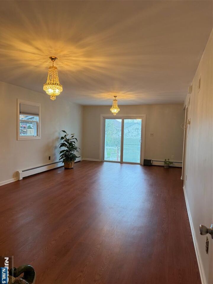 Property Photo:  102 Harcourt Avenue  NJ 07621 